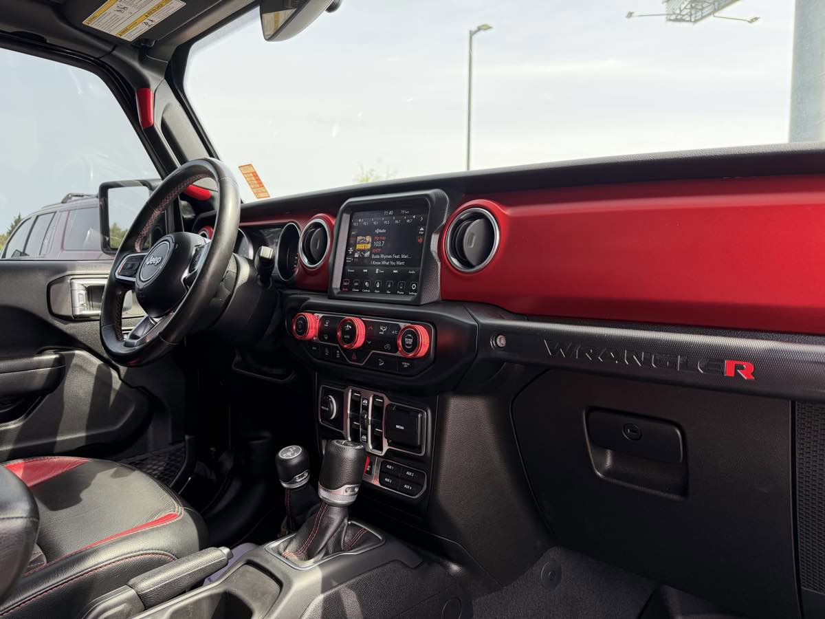 Used 2019 Jeep Wrangler Unlimited Rubicon AWD/4WD image 22