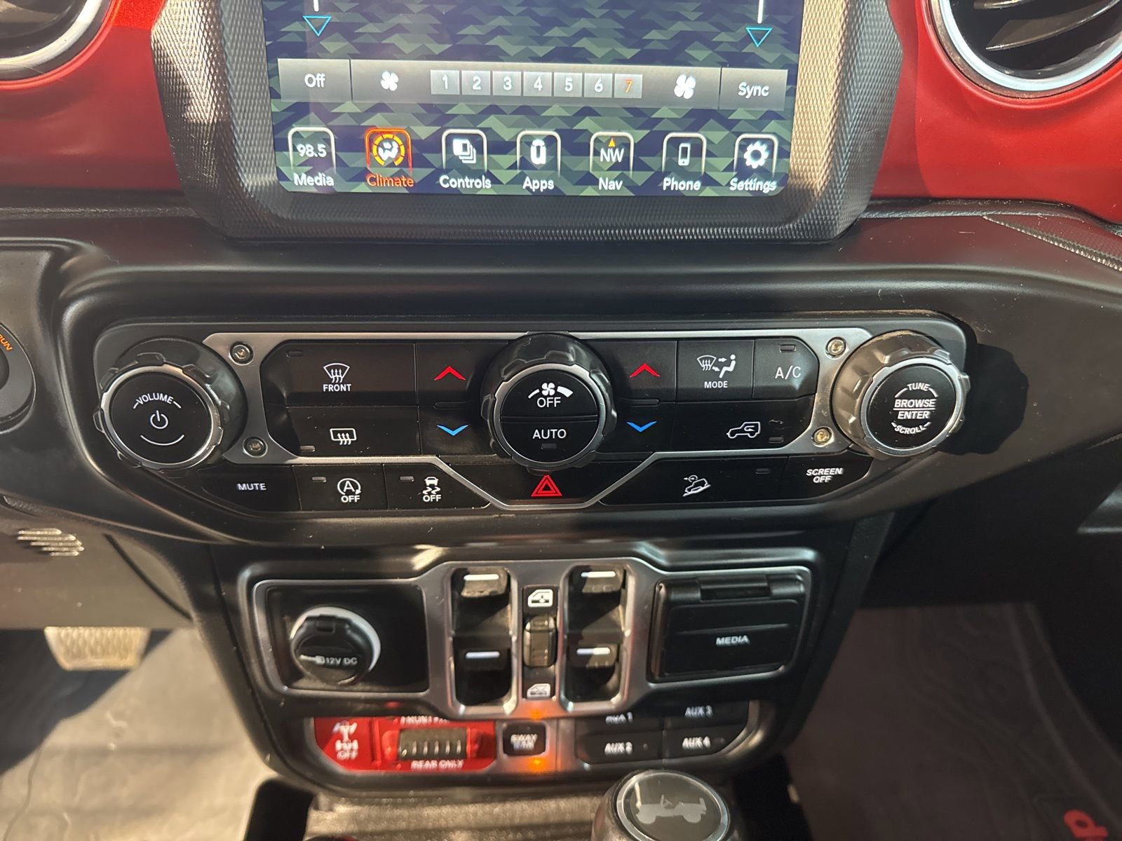 Used 2020 Jeep Wrangler Unlimited Rubicon image 29