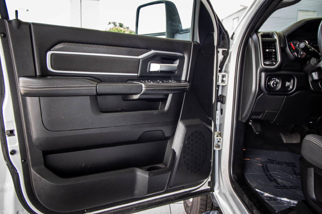 Used 2026 RAM 2500 Big Horn AWD/4WD image 20