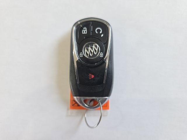 Used 2019 Buick Regal Essence w/ Driver Confidence Package I image 31