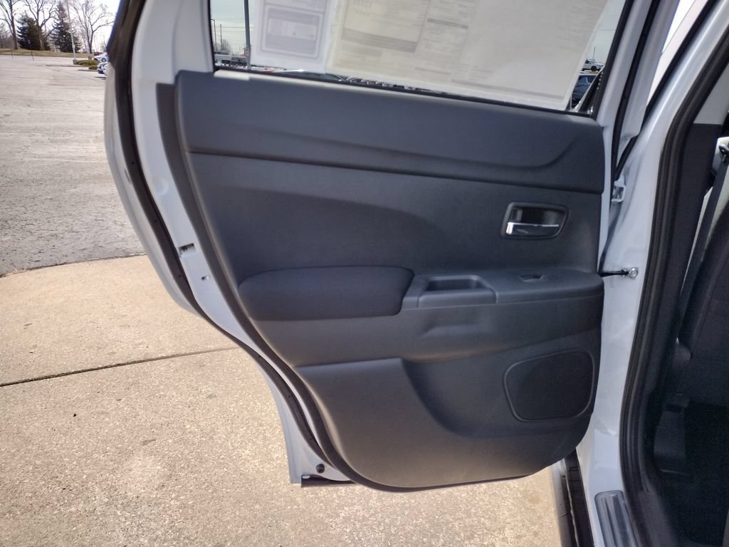 New 2026 Mitsubishi Outlander Sport ES AWD/4WD image 25