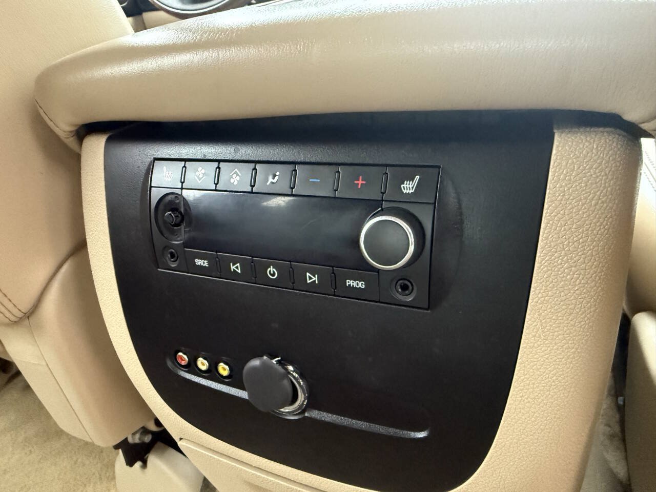 Used 2007 GMC Yukon Denali AWD/4WD image 21