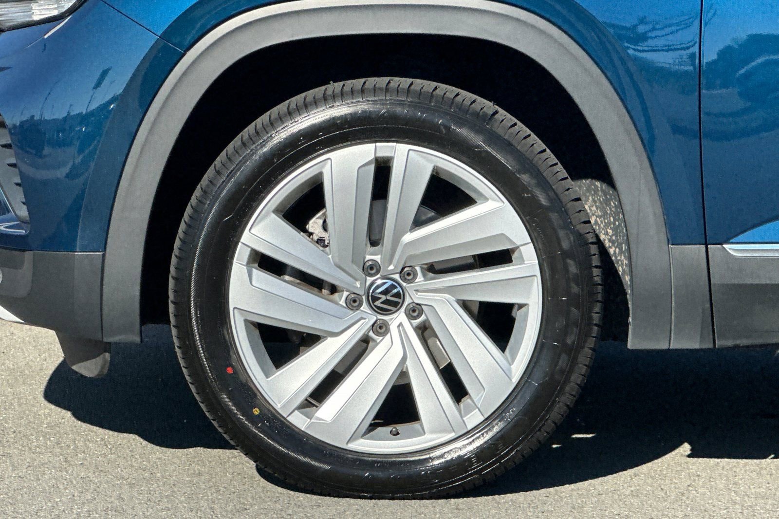 Used 2021 Volkswagen Atlas SEL image 28