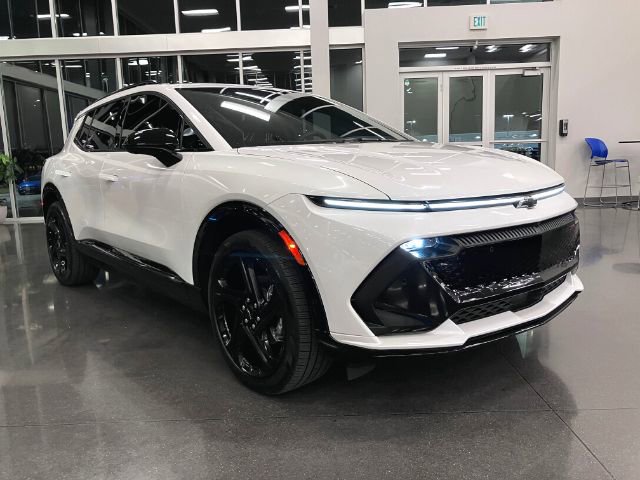 Used 2025 Chevrolet Equinox EV RS image 61