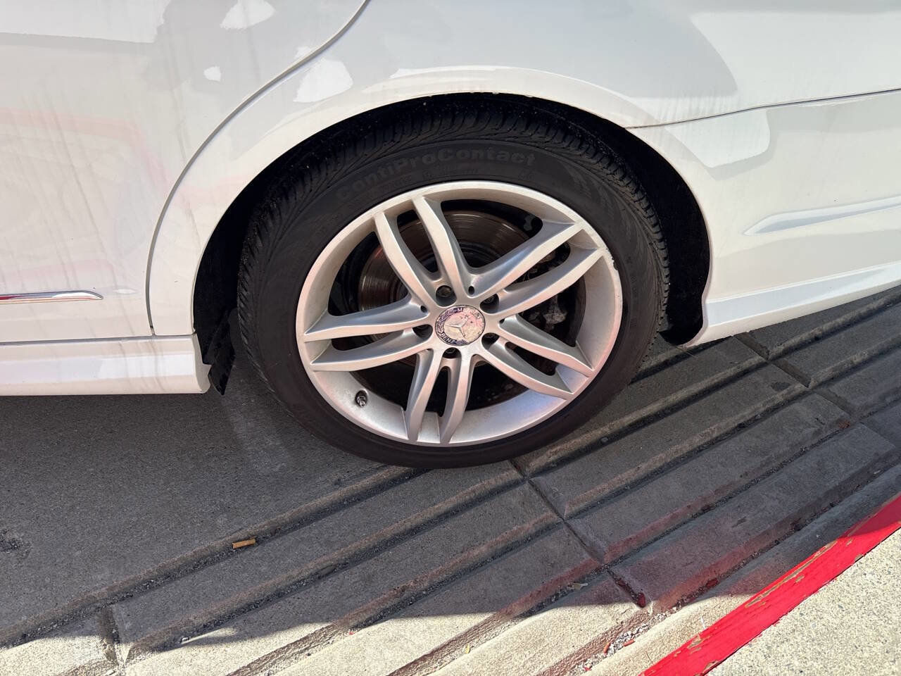 Used 2014 Mercedes-Benz C 300 4MATIC Sedan image 8