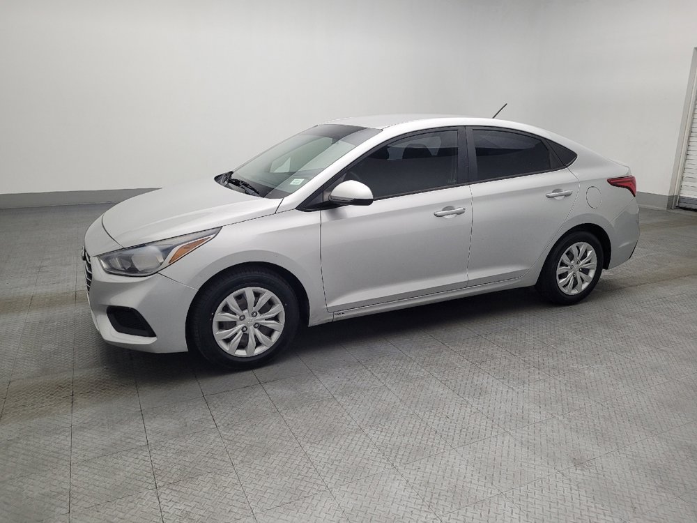 Used 2020 Hyundai Accent SE image 2