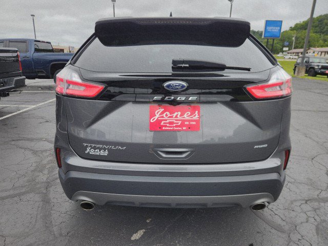 Used 2023 Ford Edge Titanium image 4
