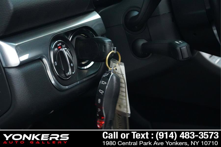 Used 2018 Porsche 718 Cayman GTS image 23