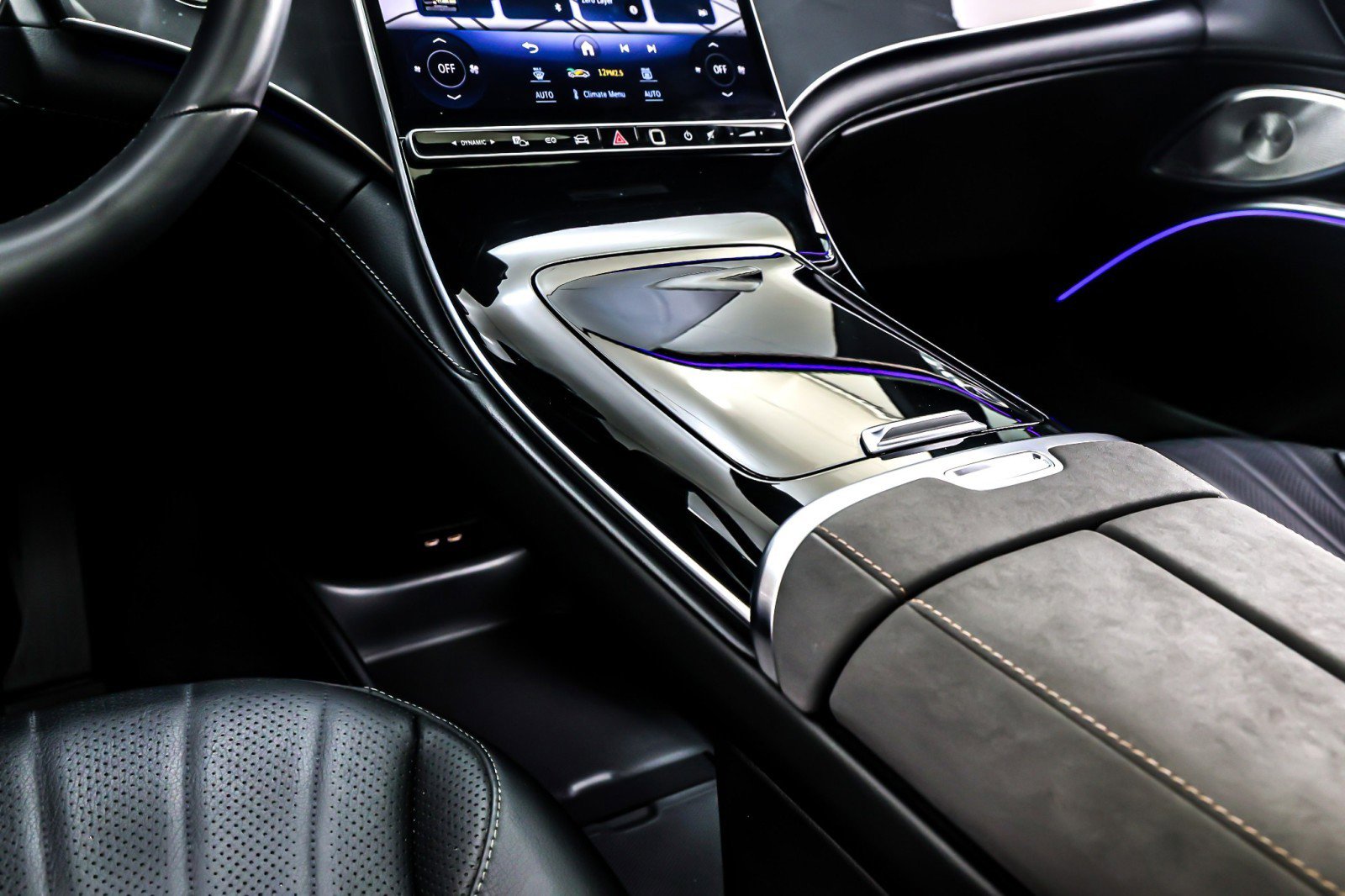 Used 2023 Mercedes-Benz EQS 450+ 4MATIC SUV image 6