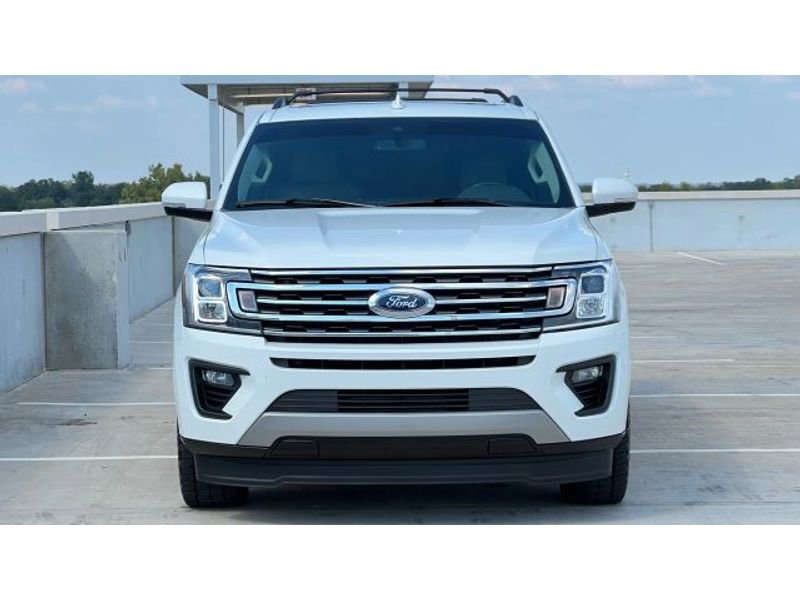 Used 2021 Ford Expedition Max XLT image 4