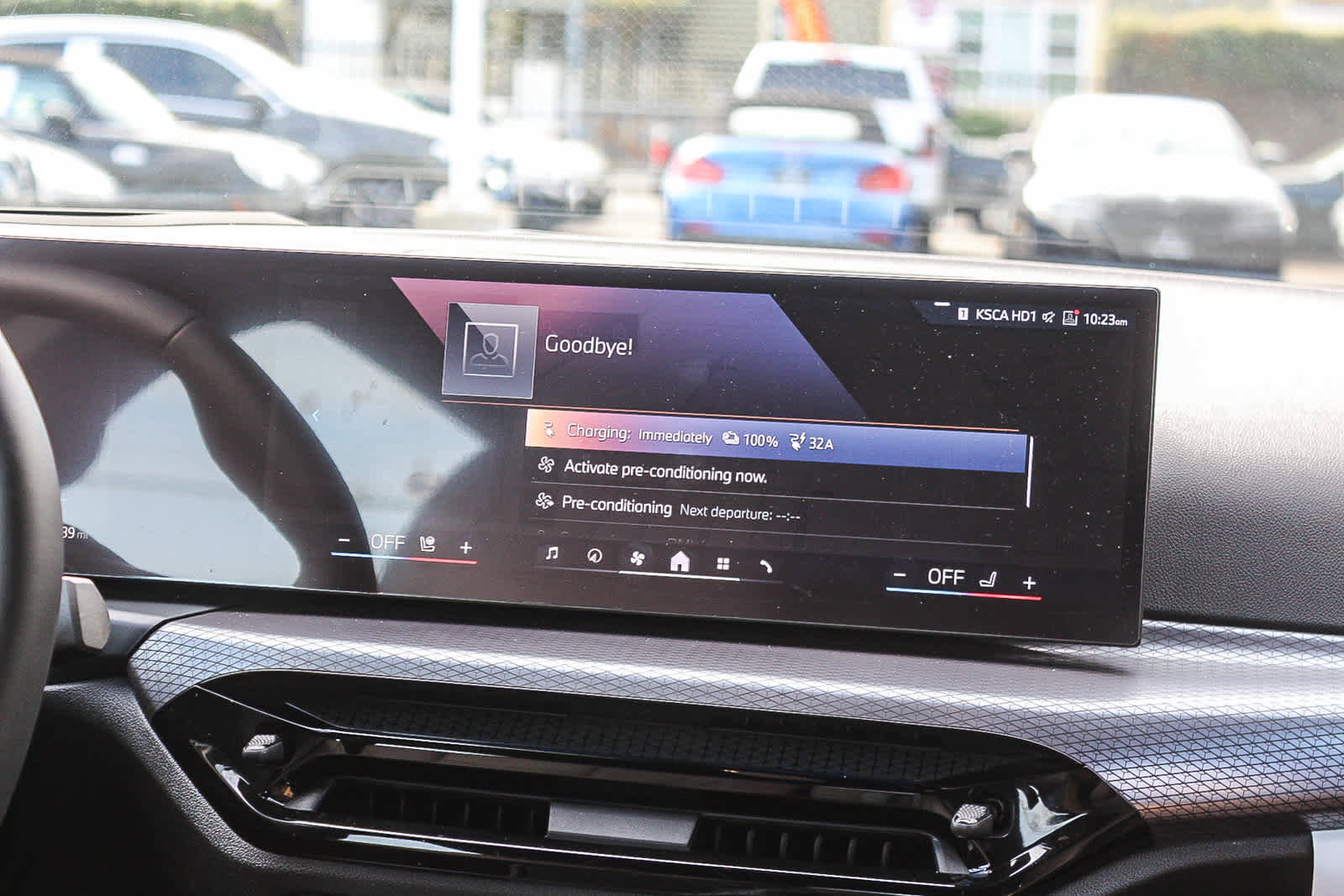 Used 2025 BMW i4 eDrive40 w/ Premium Package image 14