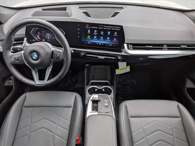 Certified 2025 BMW X1 xDrive28i w/ Technology Package image 18