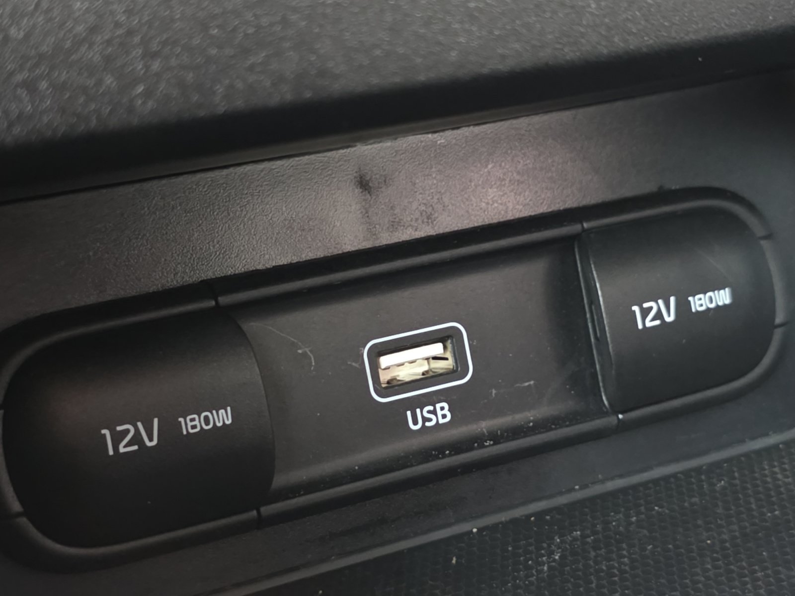Certified 2023 Kia Forte LXS FWD image 18