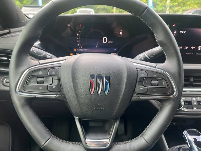 Used 2025 Buick Envista Preferred w/ Convenience I Package FWD image 24