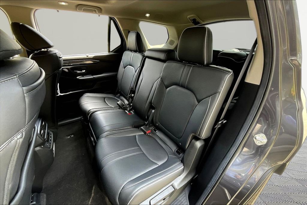 Used 2024 Honda Pilot Elite image 18