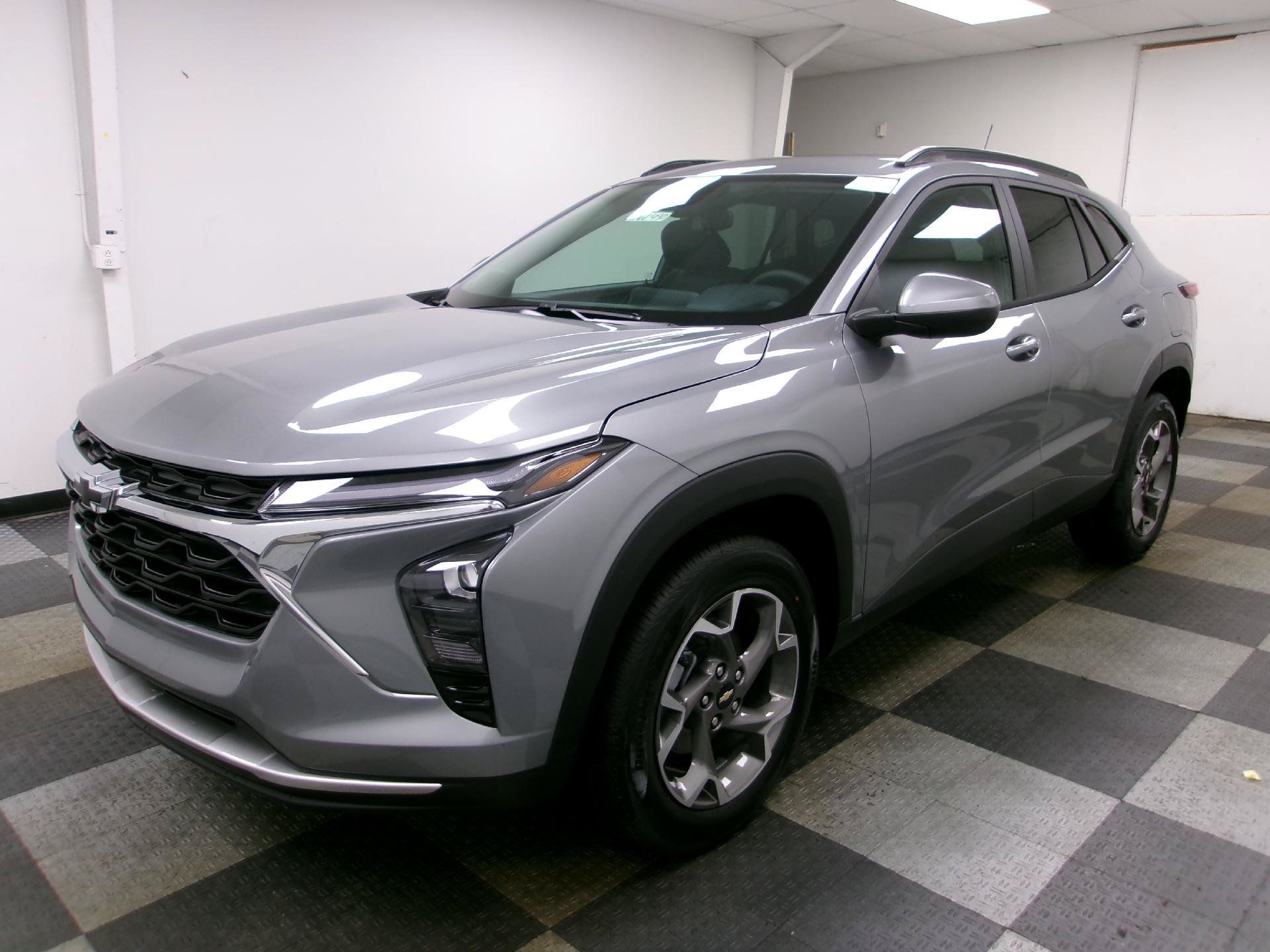 New 2026 Chevrolet Trax LT w/ Driver Confidence Package