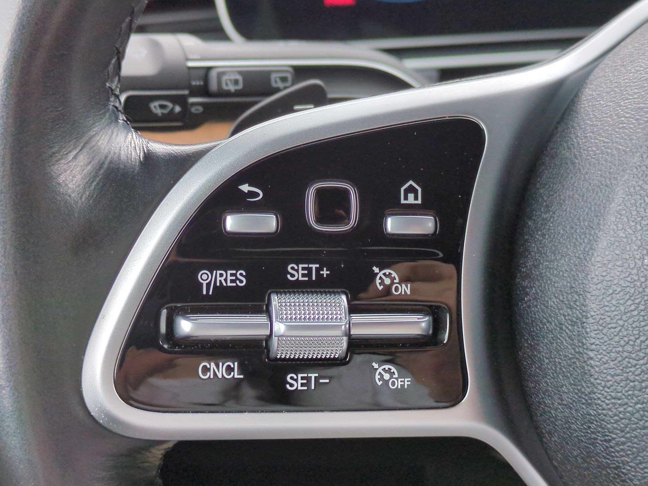 Used 2021 Mercedes-Benz GLE 350 image 18