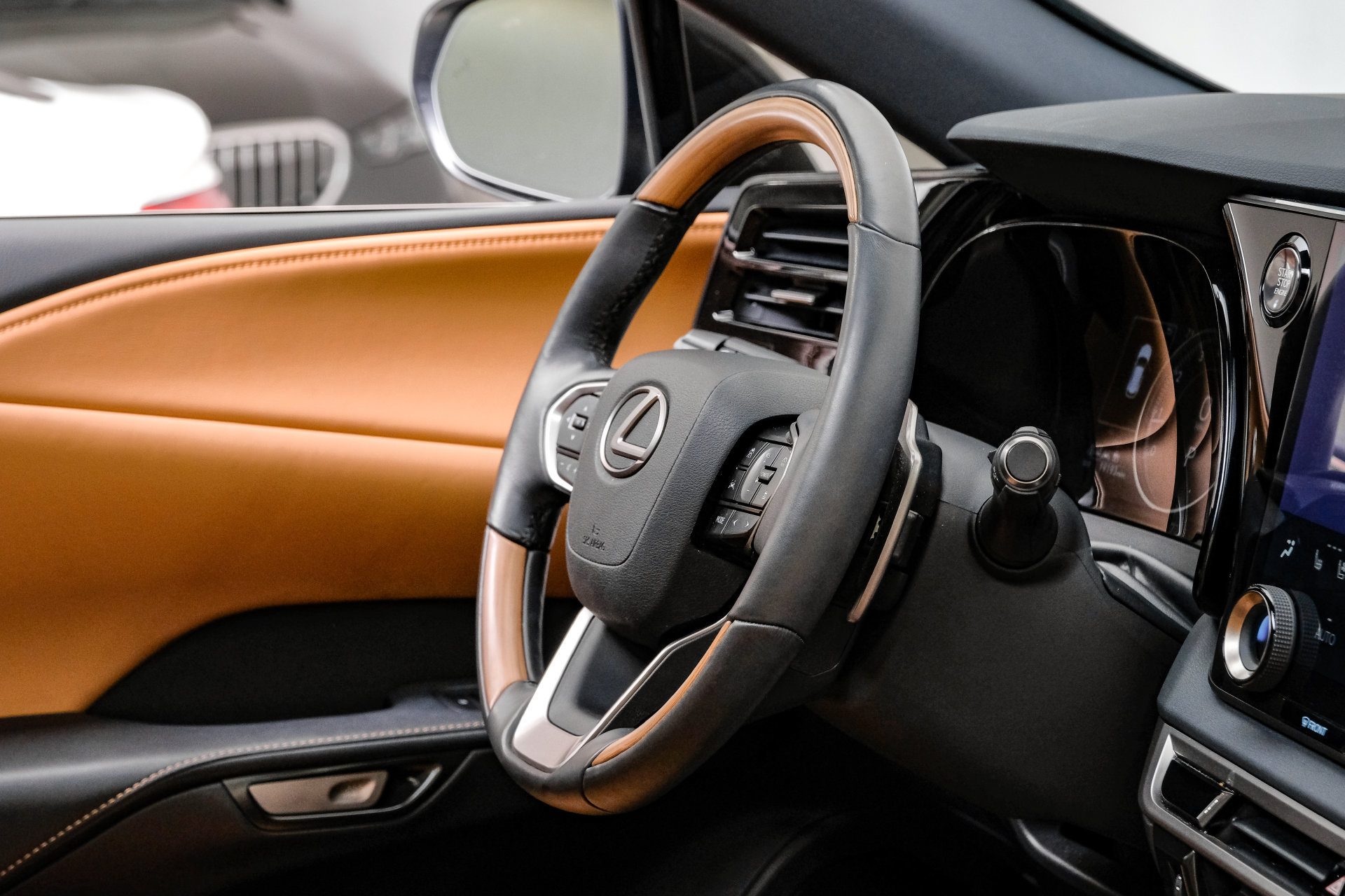 Used 2024 Lexus RX 350 Premium w/ Cold Area Package FWD image 17