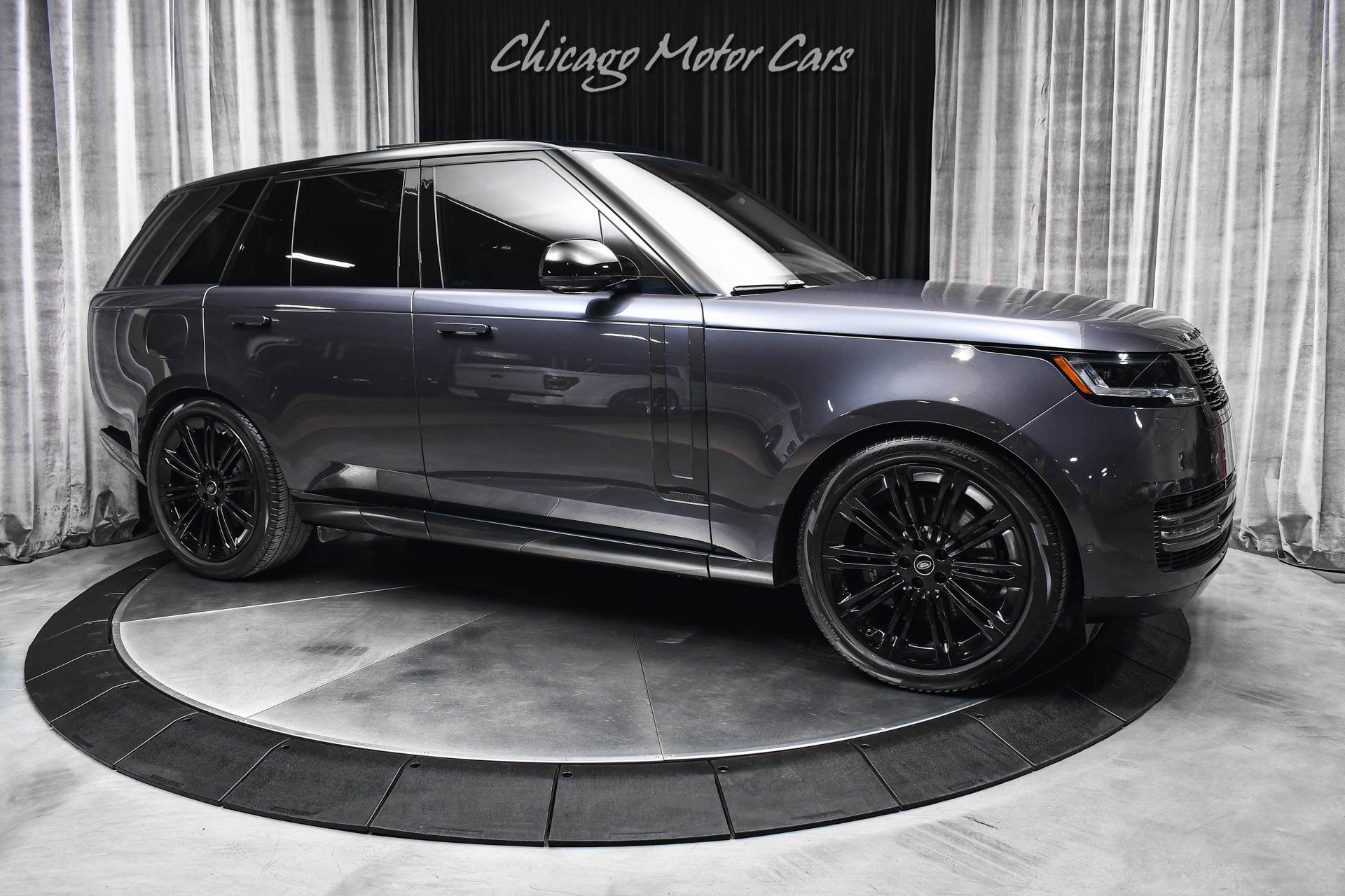 Used 2023 Land Rover Range Rover Autobiography AWD/4WD image 6