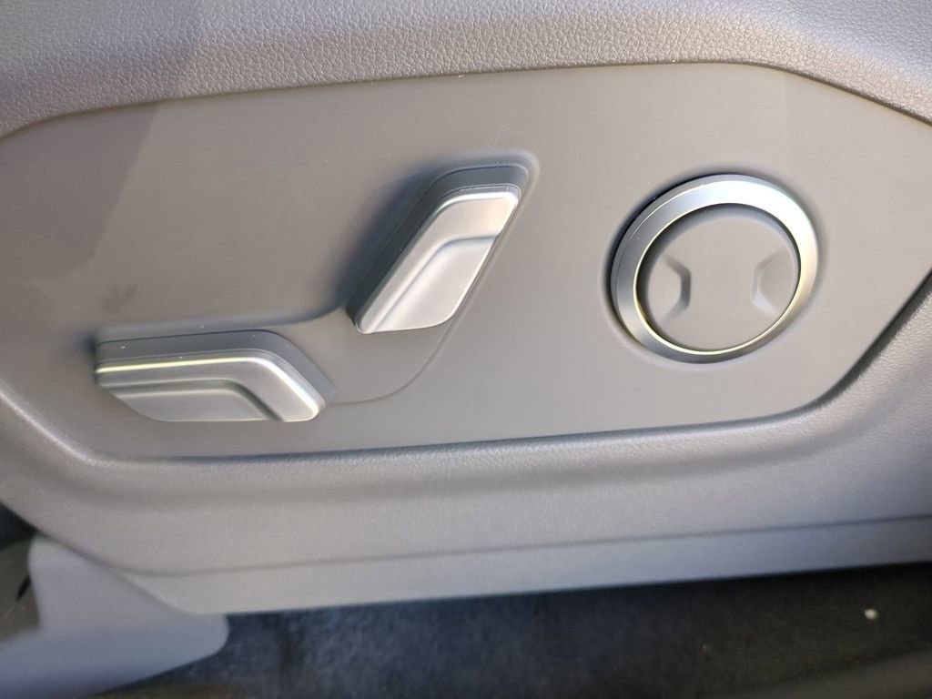 New 2026 Hyundai Santa Fe SEL image 24