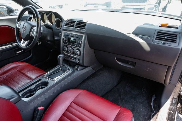 Used 2013 Dodge Challenger R/T RWD image 12