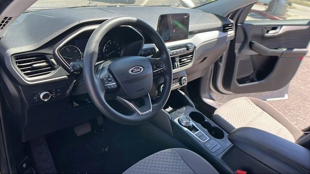 Used 2021 Ford Escape SE image 16
