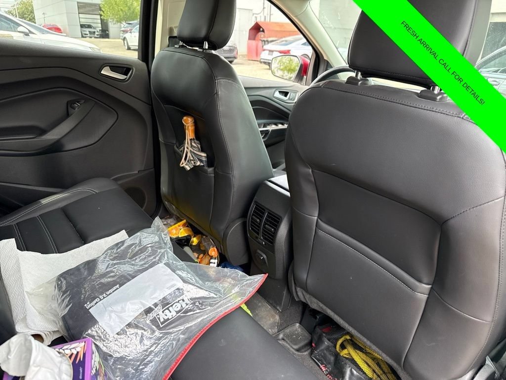 Used 2019 Ford Escape SEL AWD/4WD image 22