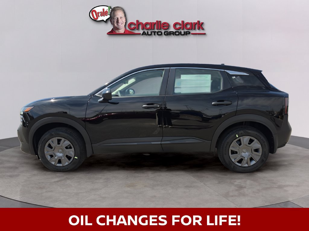 New 2026 Nissan Kicks SV w/ Cold Weather Package AWD/4WD image 3