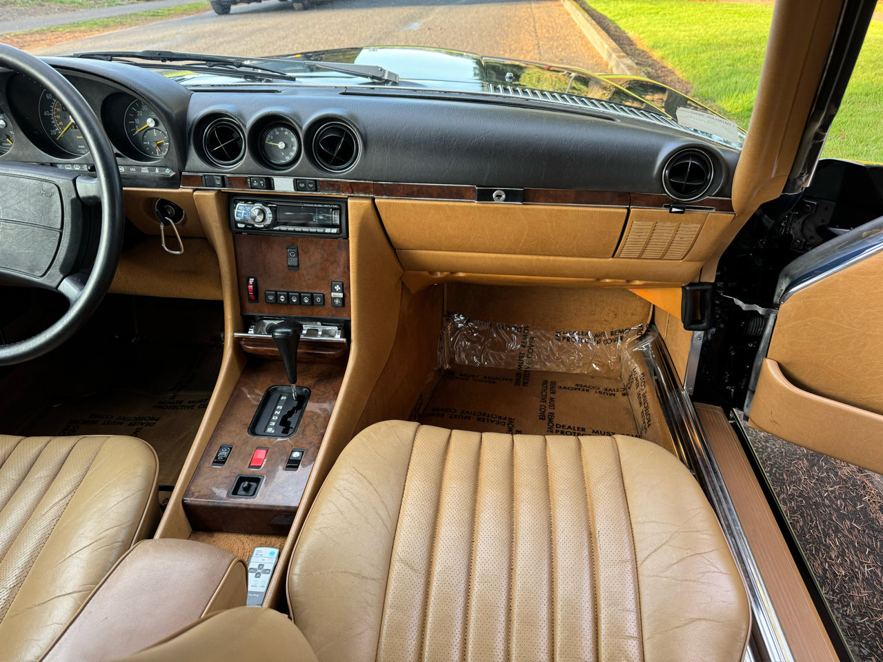 Used 1988 Mercedes-Benz 560 SL image 23