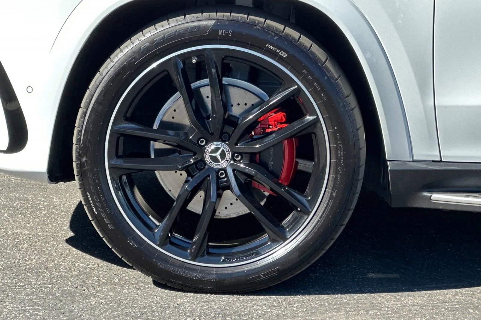 Used 2025 Mercedes-Benz GLS 450 4MATIC image 28