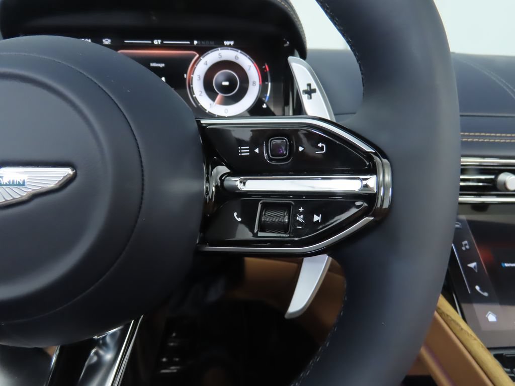 Used 2026 Aston Martin DB12 Convertible RWD image 20