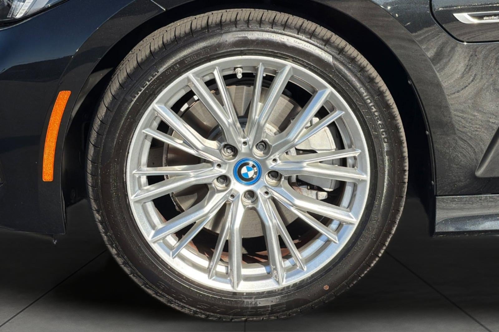 Used 2023 BMW 330e w/ Premium Package RWD image 25