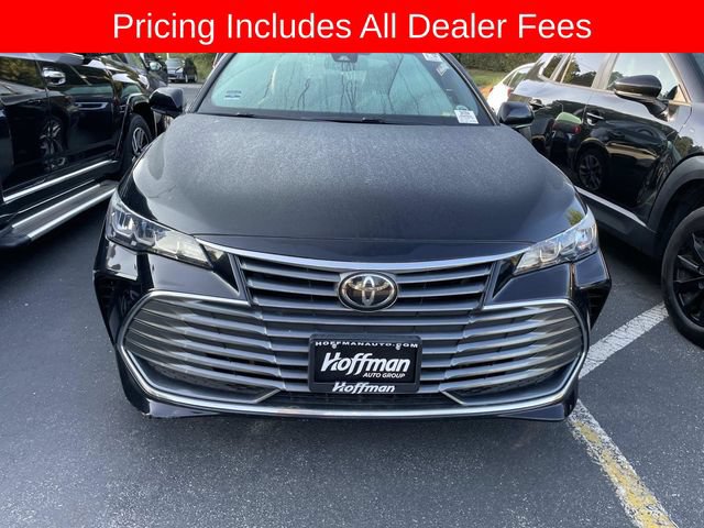 Used 2019 Toyota Avalon XLE w/ Moonroof Package FWD image 12