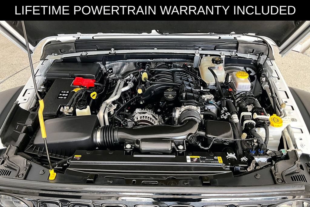 Used 2024 Jeep Wrangler Unlimited Sport AWD/4WD image 11