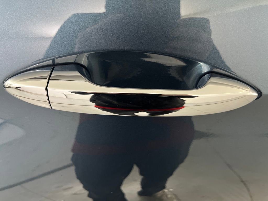 Used 2018 Honda Pilot Elite image 48