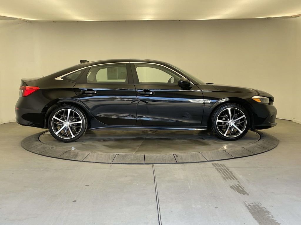 Used 2023 Honda Civic Touring image 8