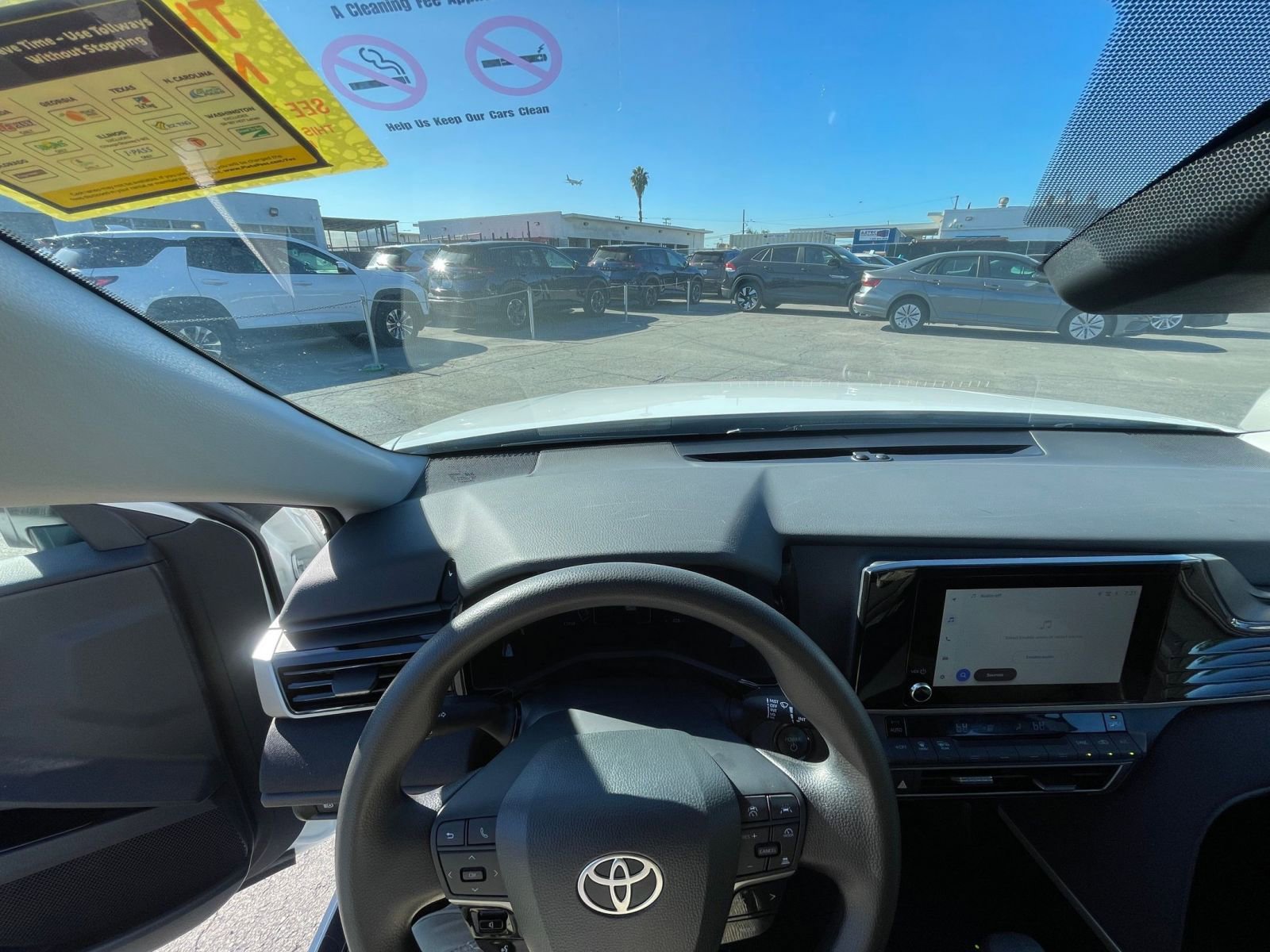 Used 2025 Toyota Camry LE image 34