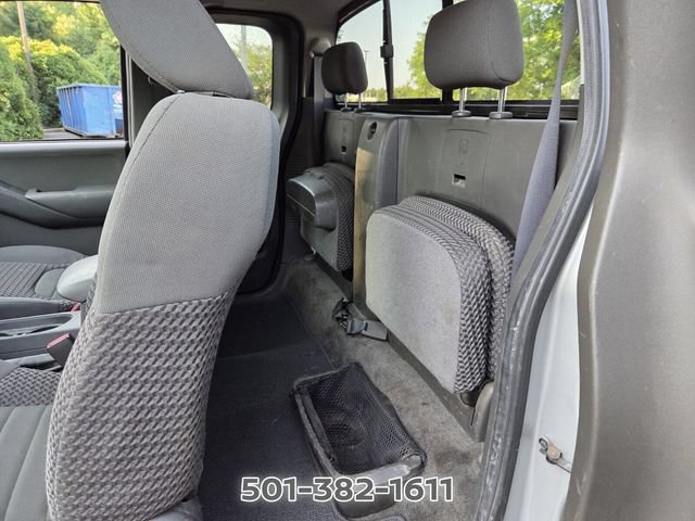 Used 2013 Nissan Frontier SV RWD image 11