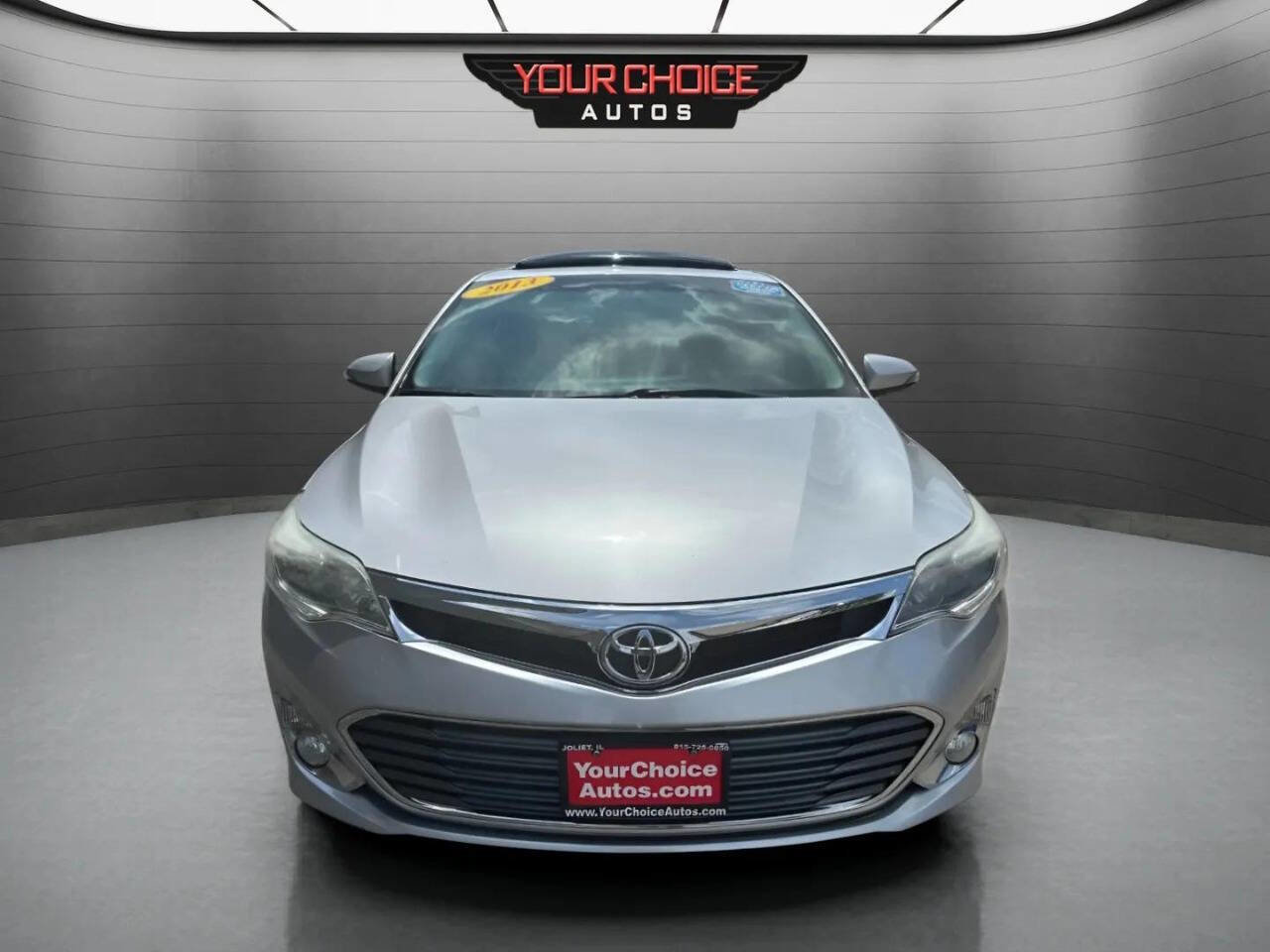 Used 2013 Toyota Avalon XLE Touring image 8