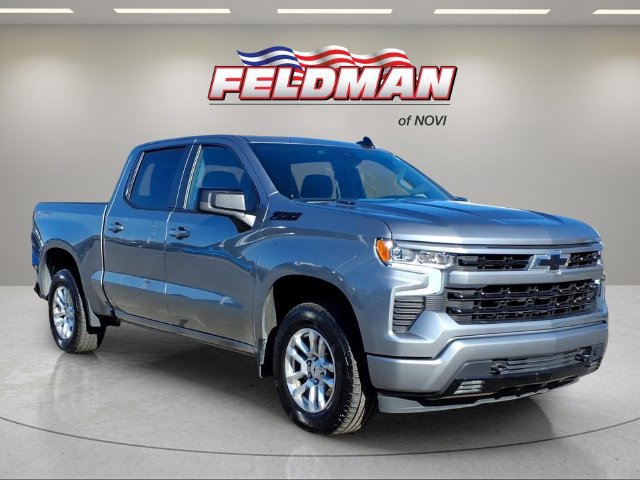 Used 2023 Chevrolet Silverado 1500 RST w/ Z71 Off-Road Package AWD/4WD image 3