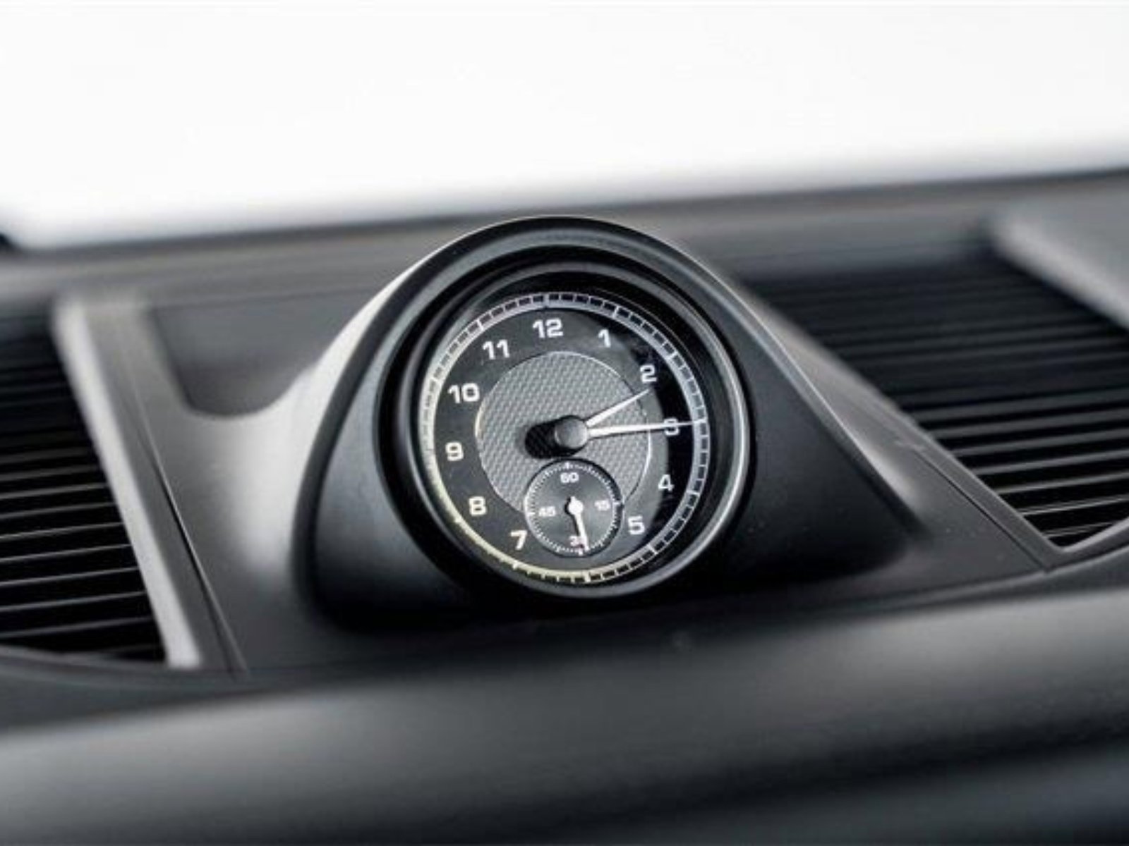 Used 2022 Porsche Macan S w/ Premium Package Plus image 53