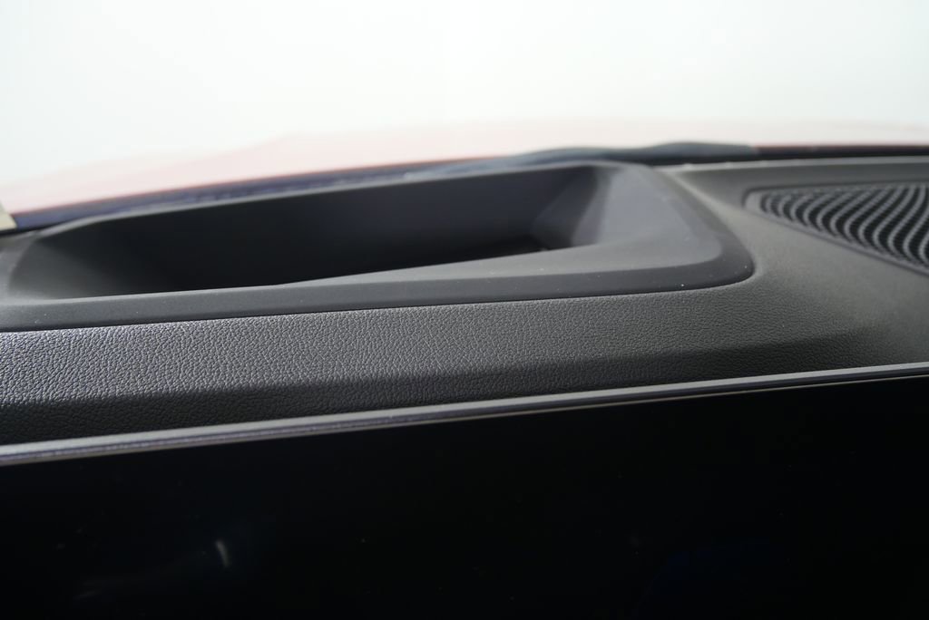 Used 2024 BMW 330i Sedan image 23