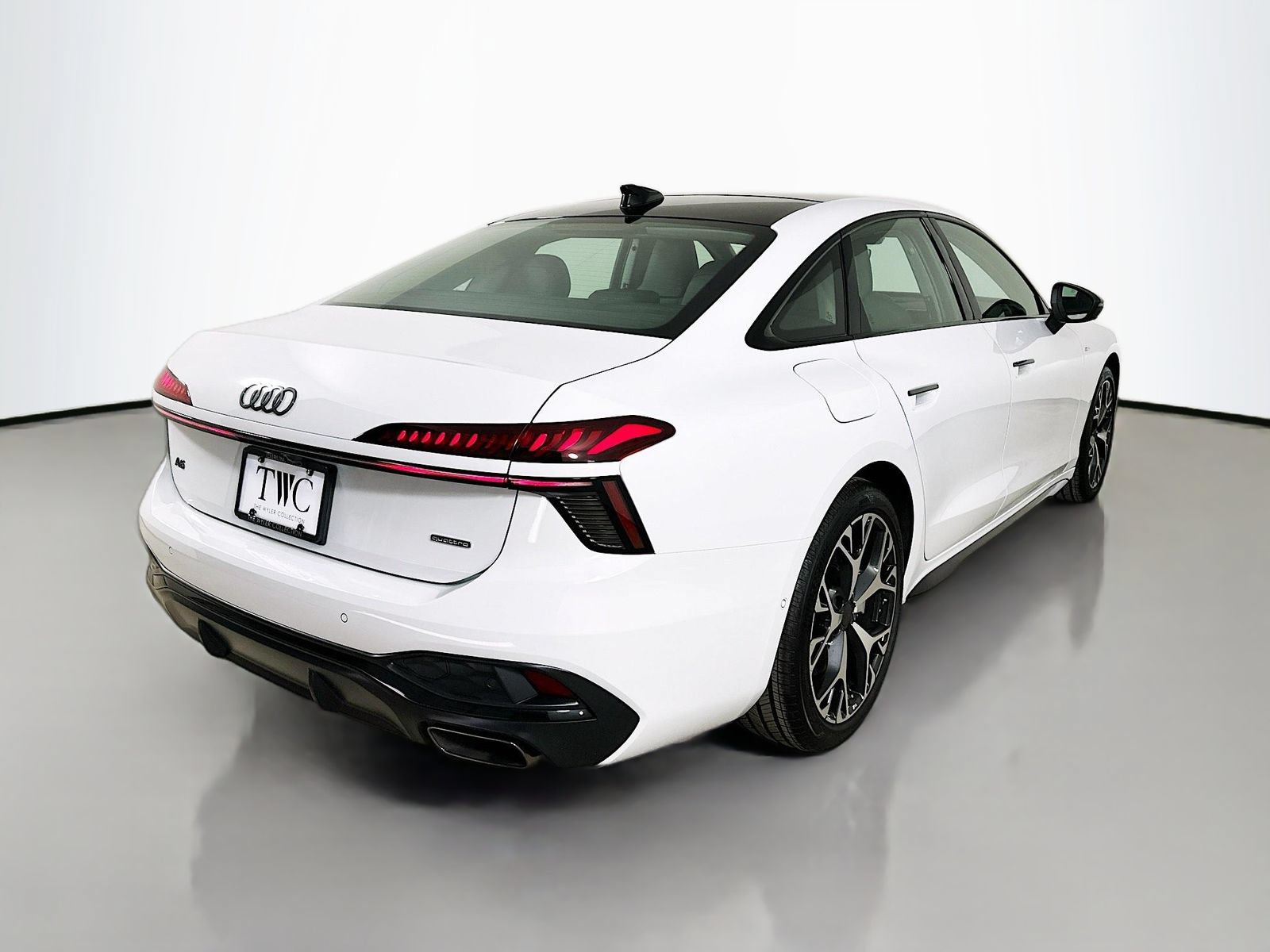 New 2026 Audi A6 Premium Plus AWD/4WD image 5