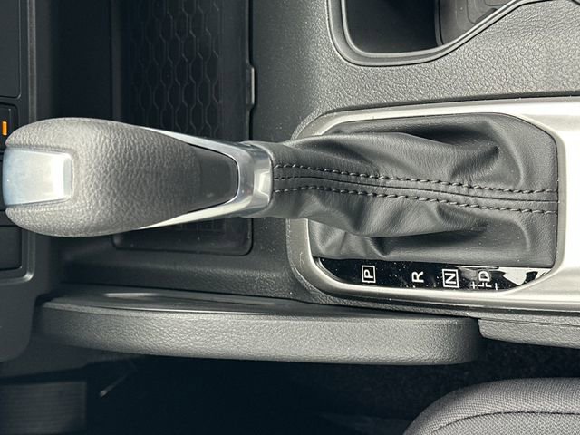 Used 2025 Nissan Frontier S w/ S Utility Package image 19