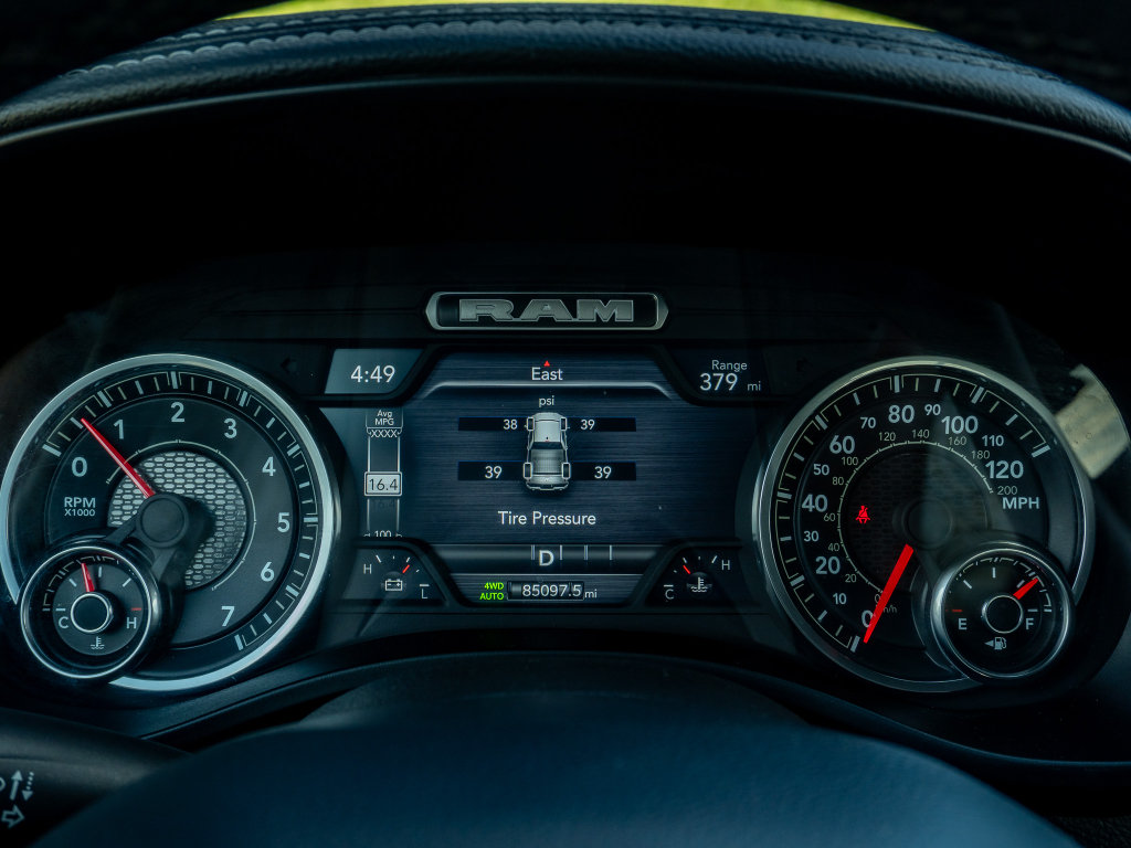 Used 2025 RAM 1500 Laramie w/ Laramie Southwest Edition AWD/4WD image 22