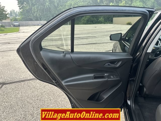 Used 2022 Chevrolet Equinox LT w/ Driver Convenience Package AWD/4WD image 31