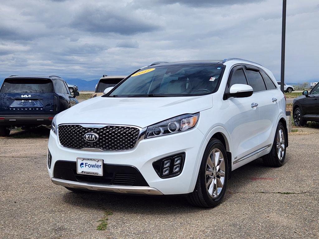 Used 2017 Kia Sorento SX AWD/4WD image 4
