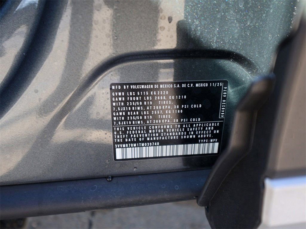 New 2026 Volkswagen Tiguan SE image 32