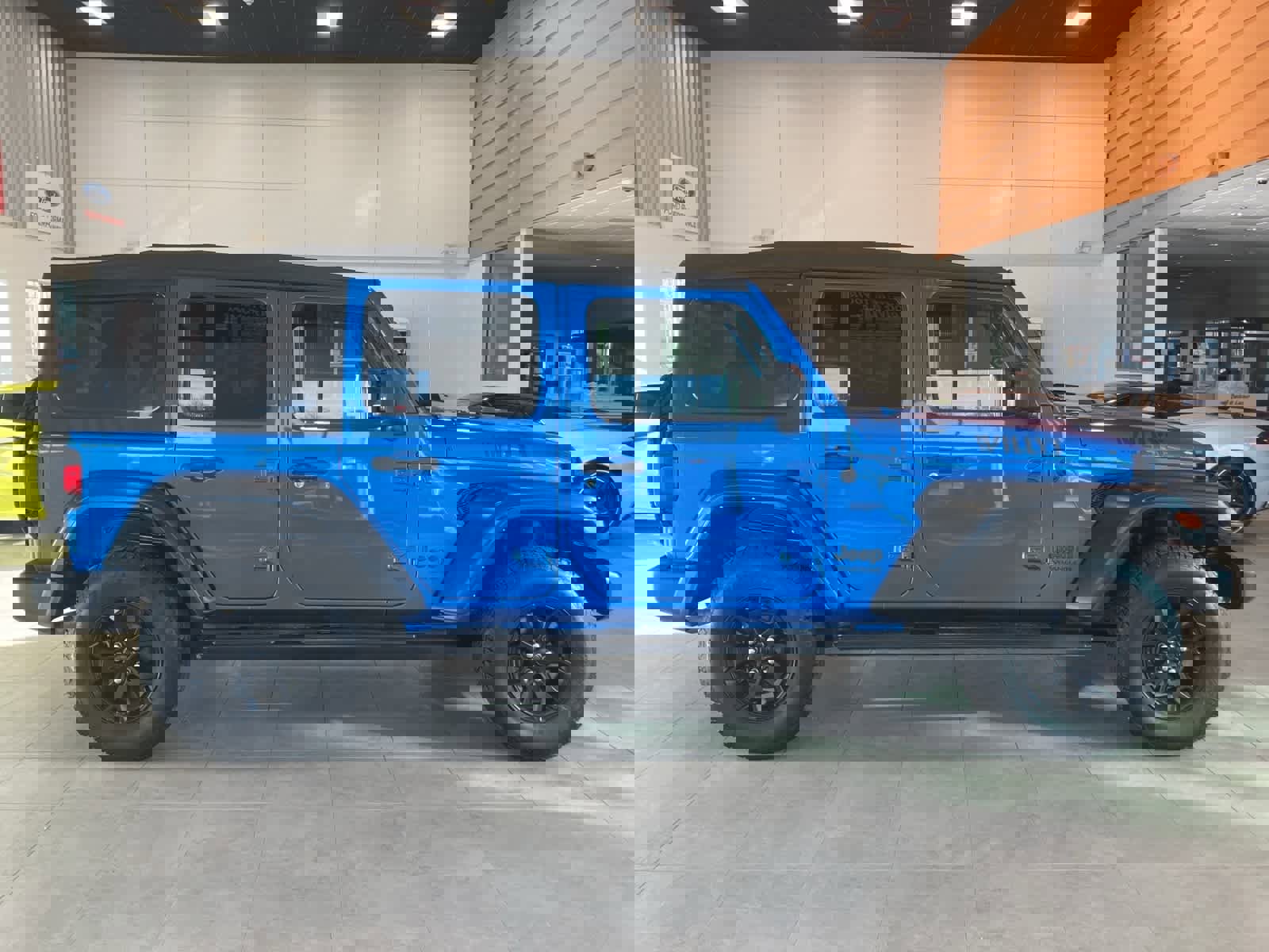 Used 2021 Jeep Wrangler Unlimited Sport image 4