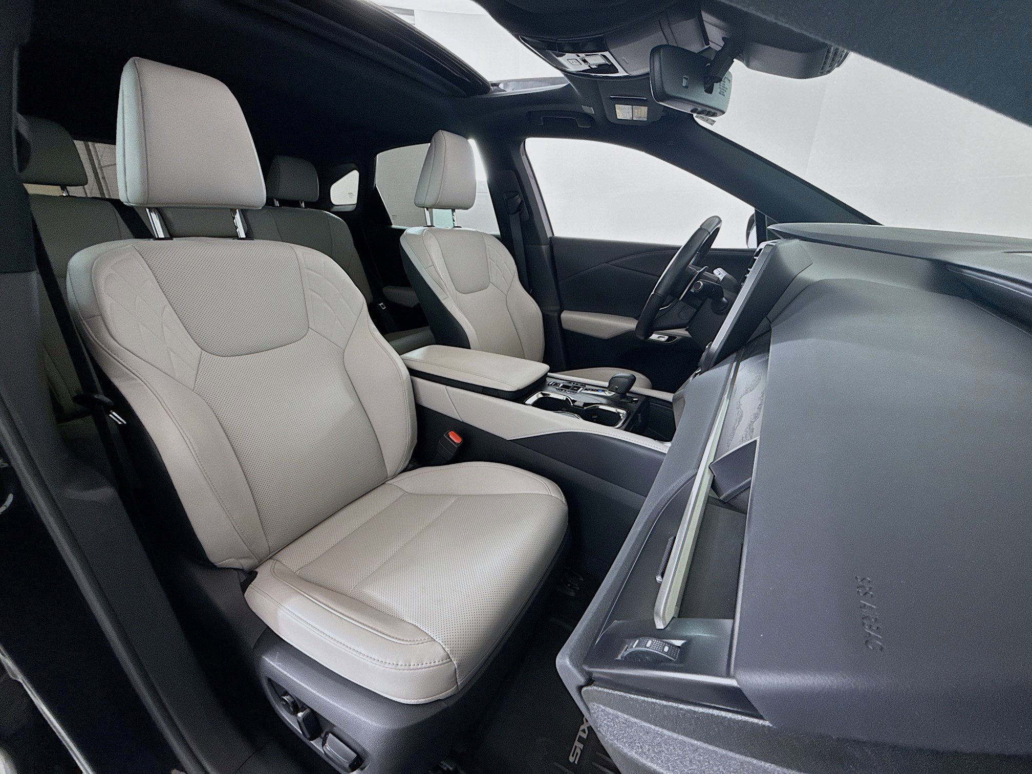 Certified 2023 Lexus RX 350 Premium w/ Cold Area Package image 26